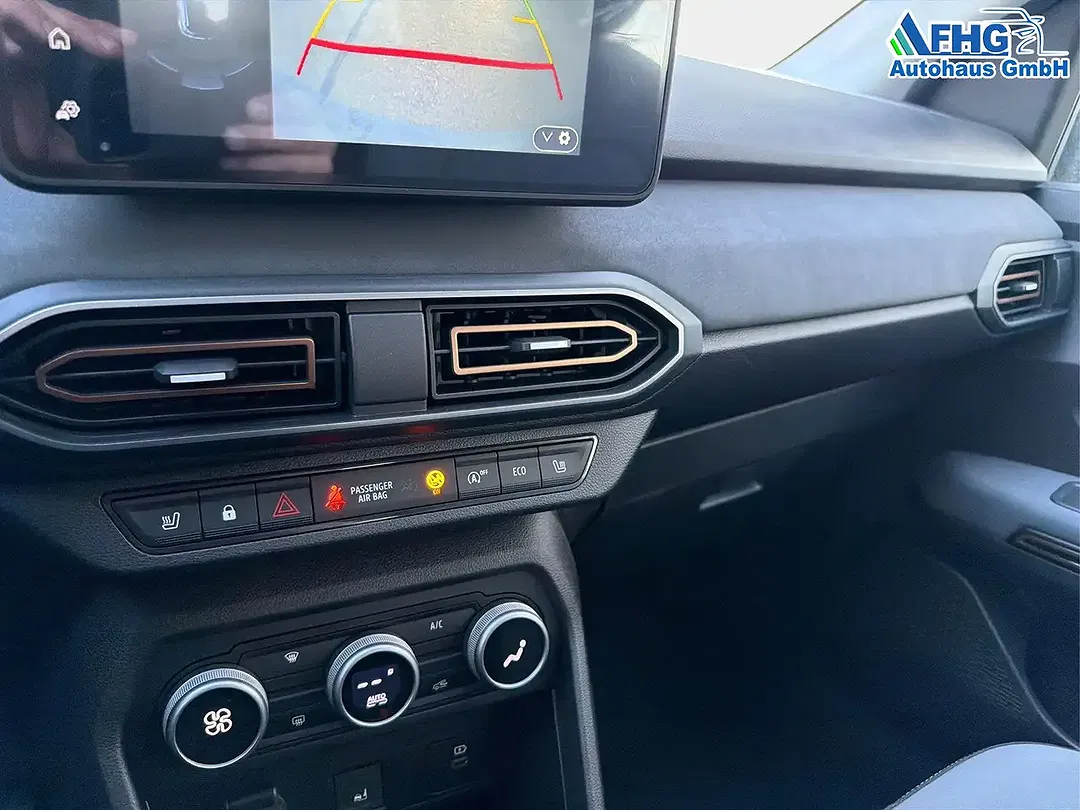 Dacia Sandero TCe Stepway Extreme - Thumbnail 17