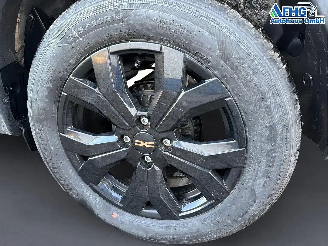 Dacia Sandero TCe Stepway Extreme - Thumbnail 8