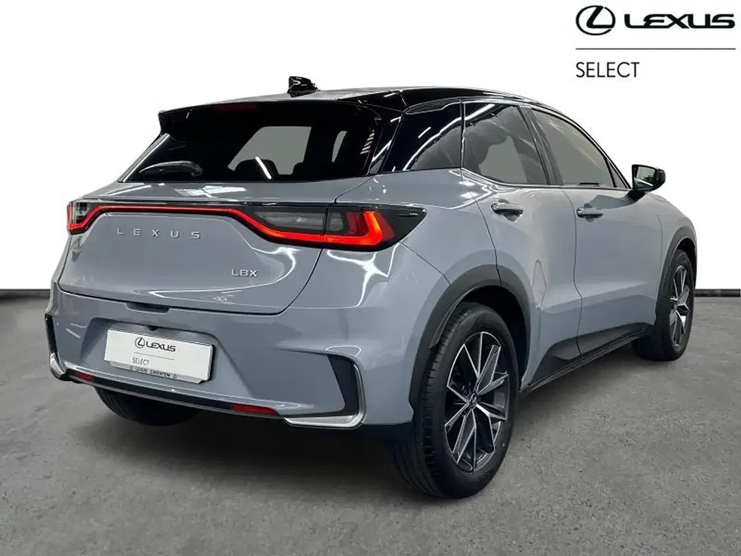 Lexus LBX Cool - Thumbnail 15