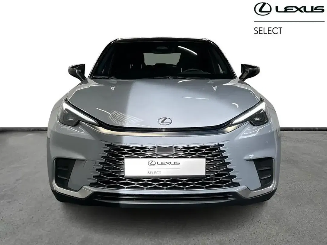 Lexus LBX Cool - Thumbnail 5