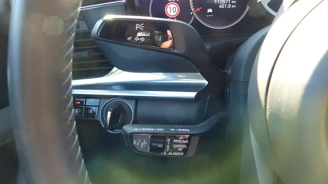 Porsche Panamera - Thumbnail 23