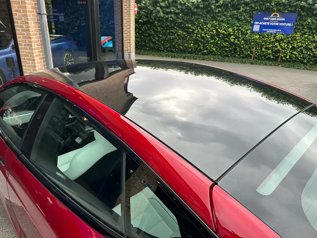Tesla Model S Plaid - Thumbnail 10