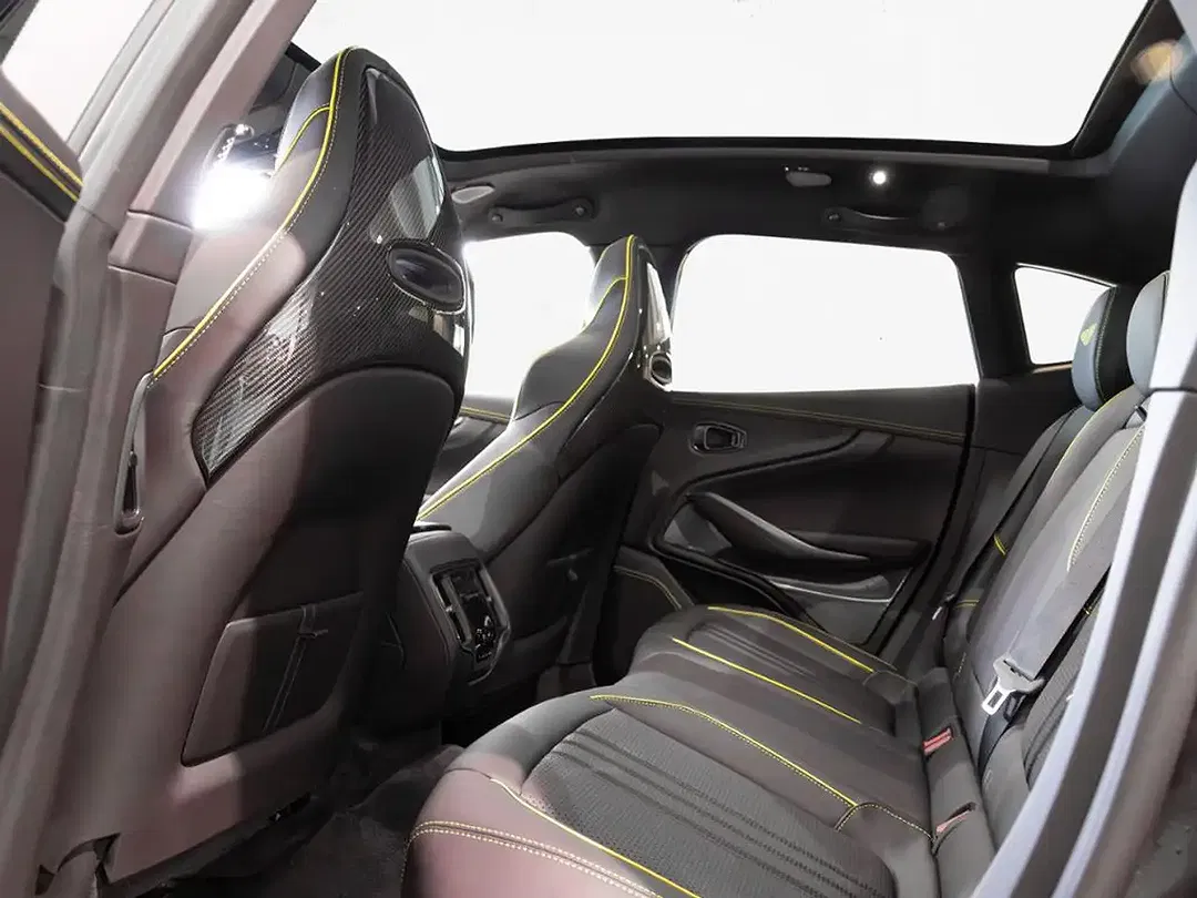 Aston Martin DBX 707 AMR - Thumbnail 13