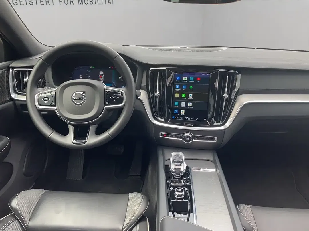 Volvo S60 Ultimate Dark - Thumbnail 14