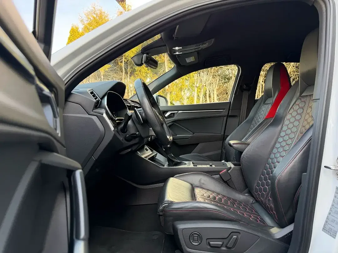 Audi RS Q3 2.5 TFSI quattro Sportback - Thumbnail 11