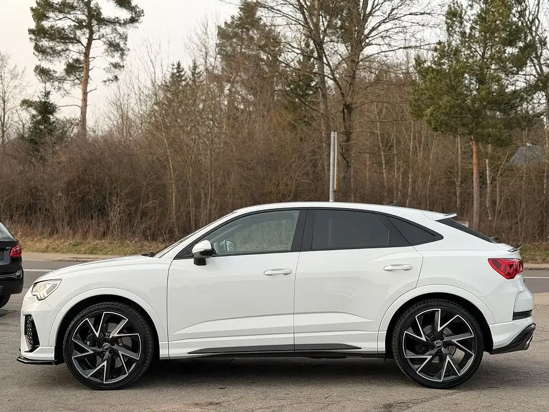 Audi RS Q3 2.5 TFSI quattro Sportback - Thumbnail 6