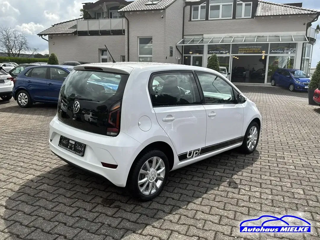 Volkswagen up! - Thumbnail 4
