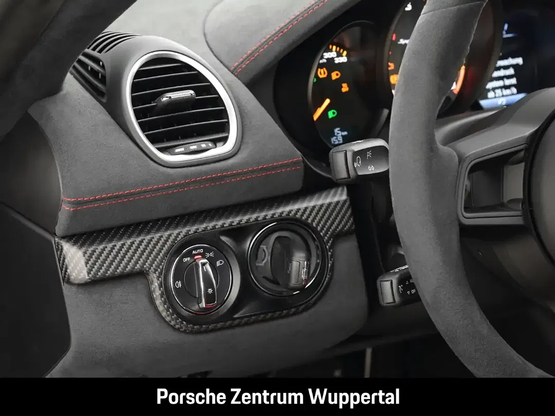 Porsche 718 Spyder RS - Thumbnail 14