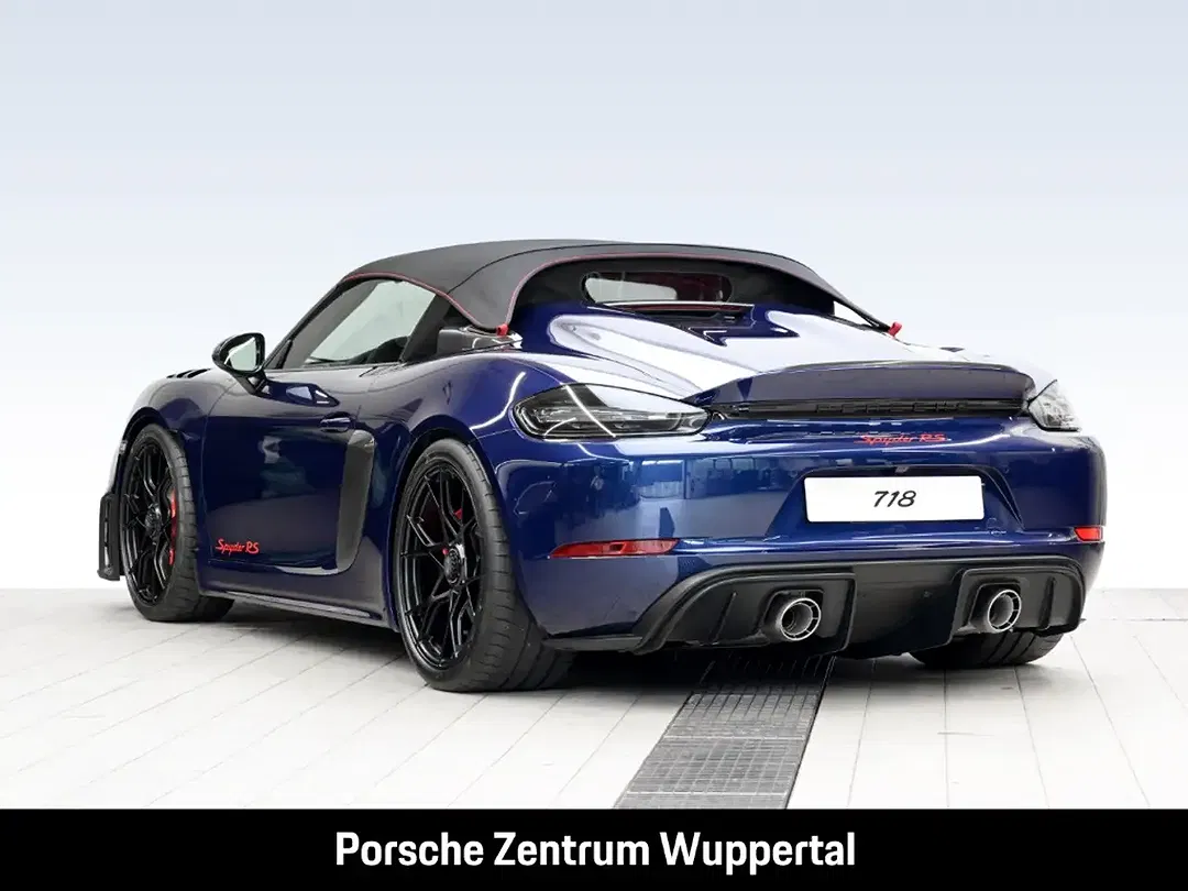 Porsche 718 Spyder RS - Thumbnail 3