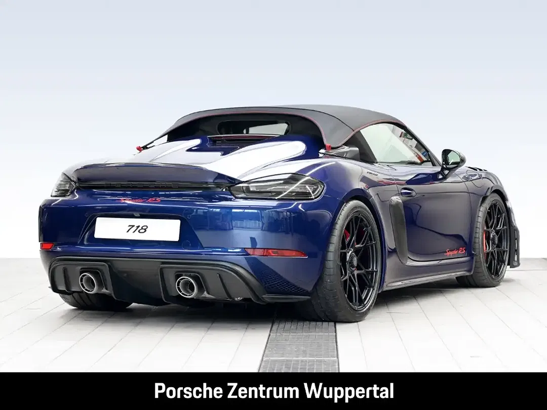 Porsche 718 Spyder RS - Thumbnail 4