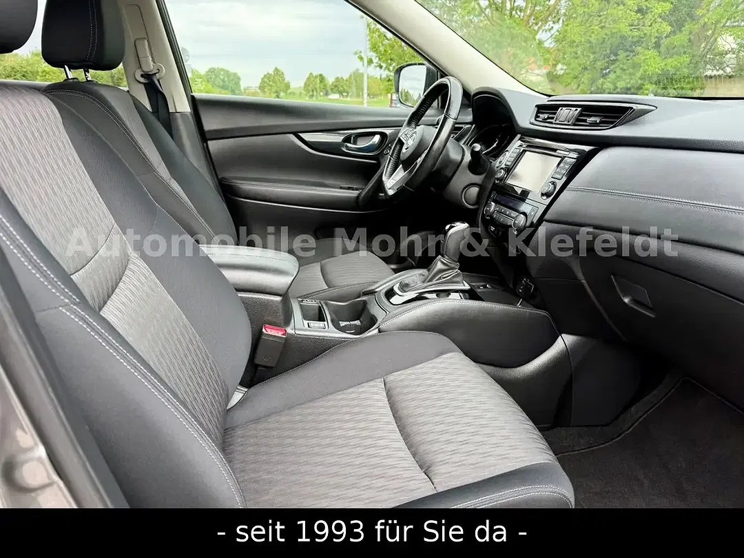 Nissan X-Trail N-Connecta - Thumbnail 11