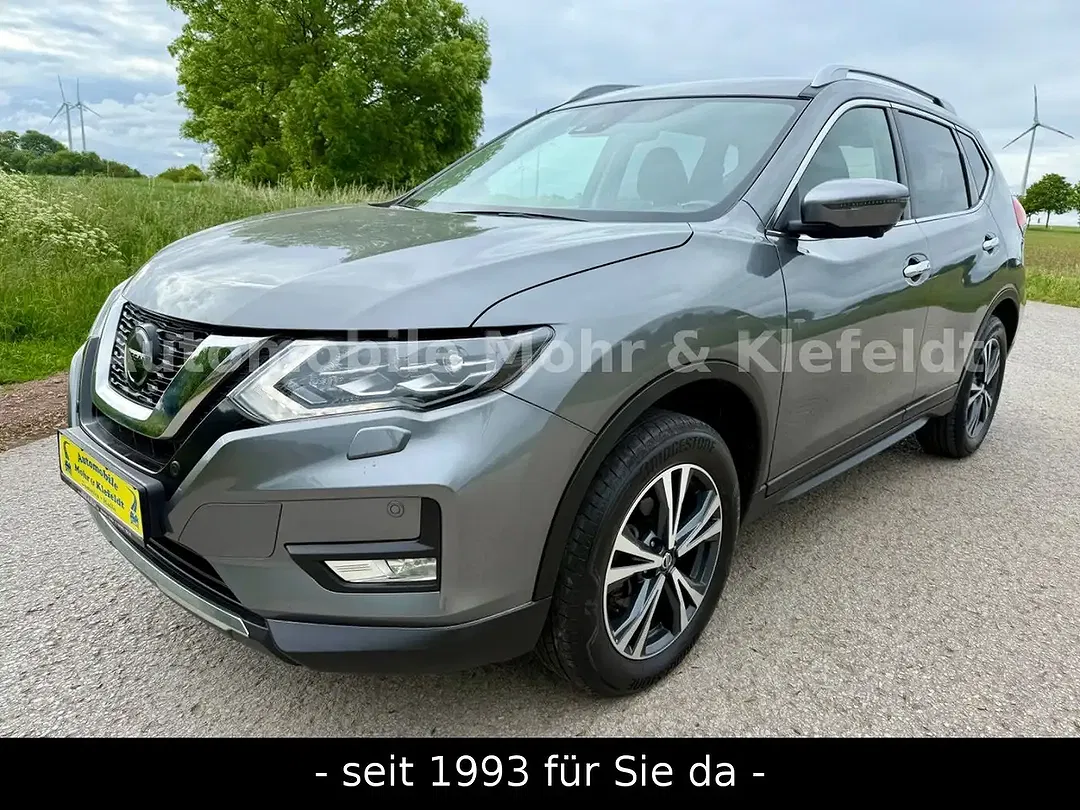 Nissan X-Trail N-Connecta - Thumbnail 3