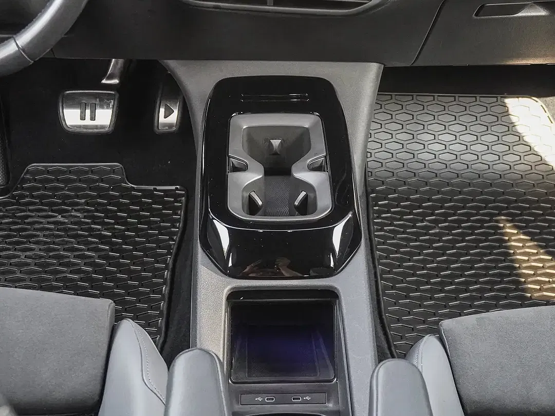 Volkswagen ID.5 Pro Performance - Thumbnail 13