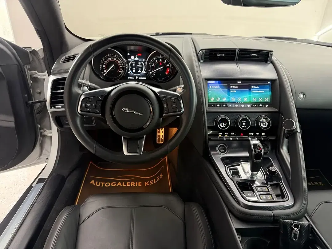Jaguar F-Type 4x4 Coupe R-Dynamic - Thumbnail 9