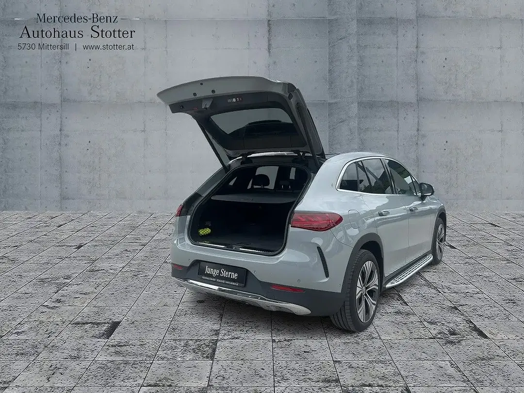 Mercedes-Benz EQE SUV 350 4MATIC - Thumbnail 14