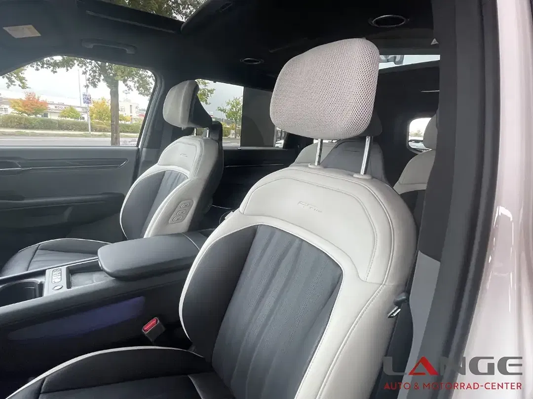 Kia EV9 4WD GT-Line - Thumbnail 13