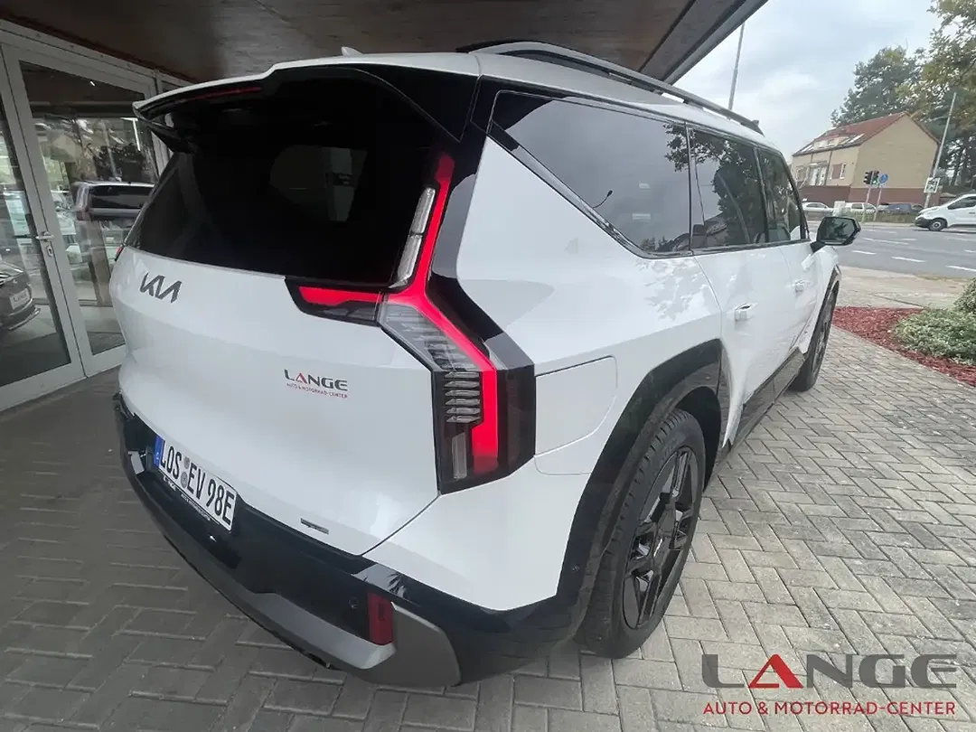 Kia EV9 4WD GT-Line - Thumbnail 5
