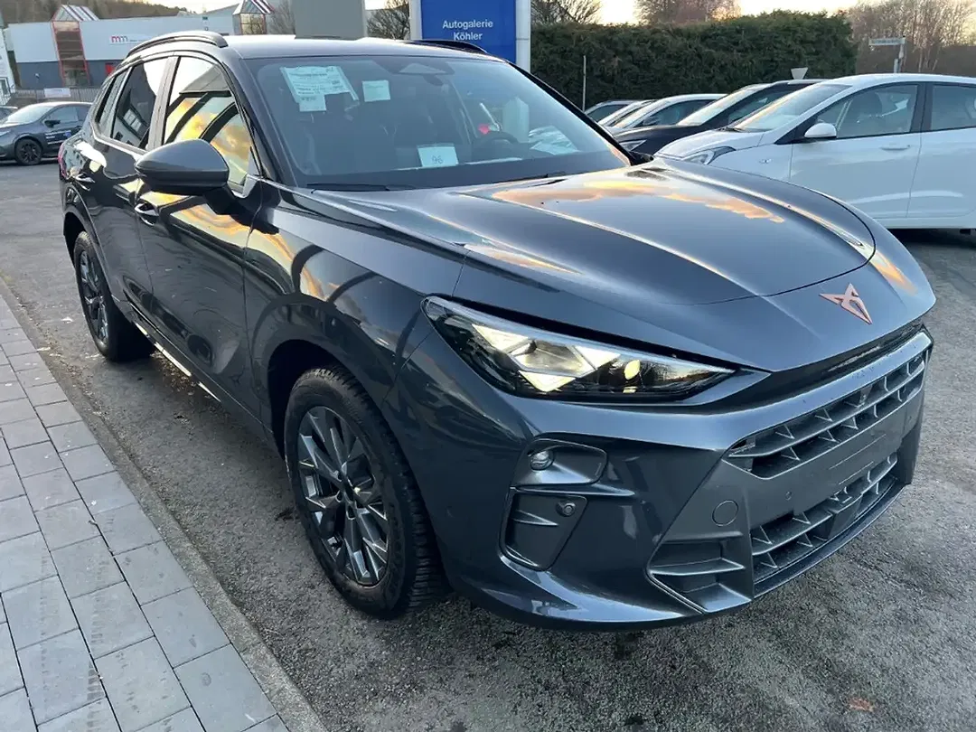 CUPRA Terramar 1.5 eTSI DSG Matrix LED - Thumbnail 3