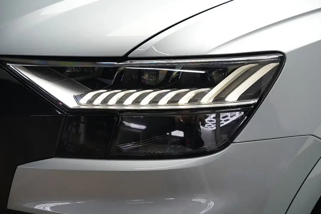 Audi SQ8 4.0 TFSI quattro exclusive - Thumbnail 5