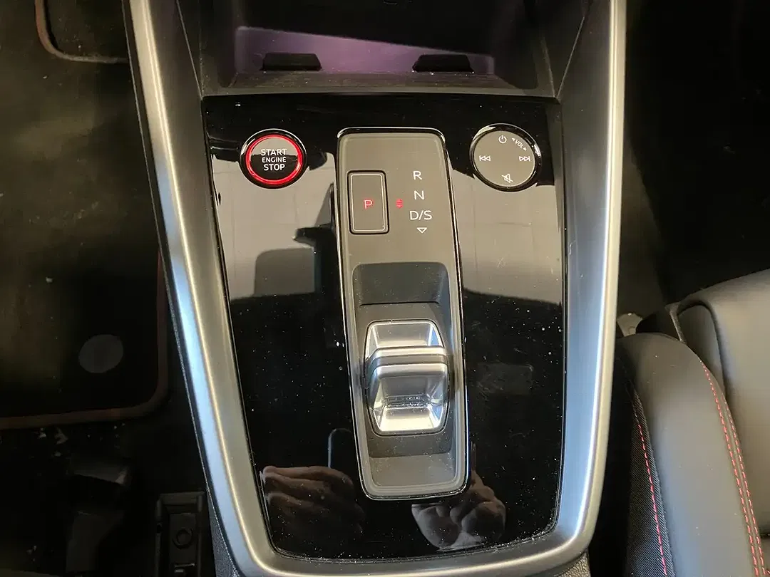 Audi S3 TFSI S tronic quattro Matrix LED Sportback - Thumbnail 11