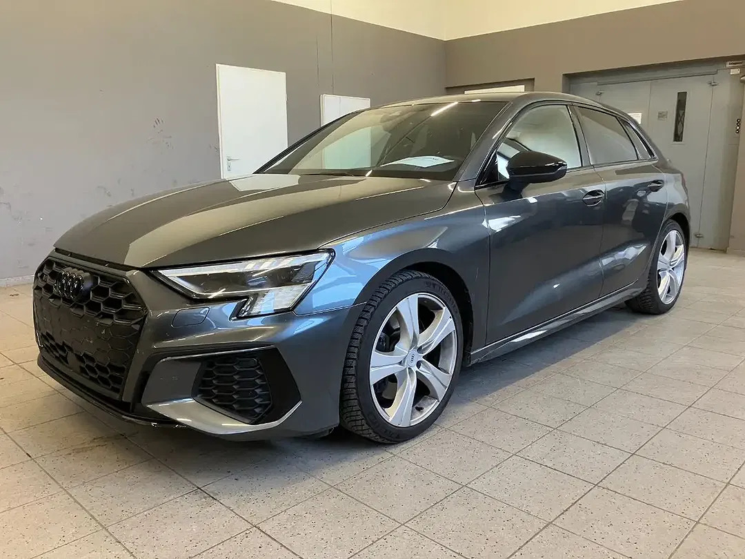 Audi S3 TFSI S tronic quattro Matrix LED Sportback - foto 2