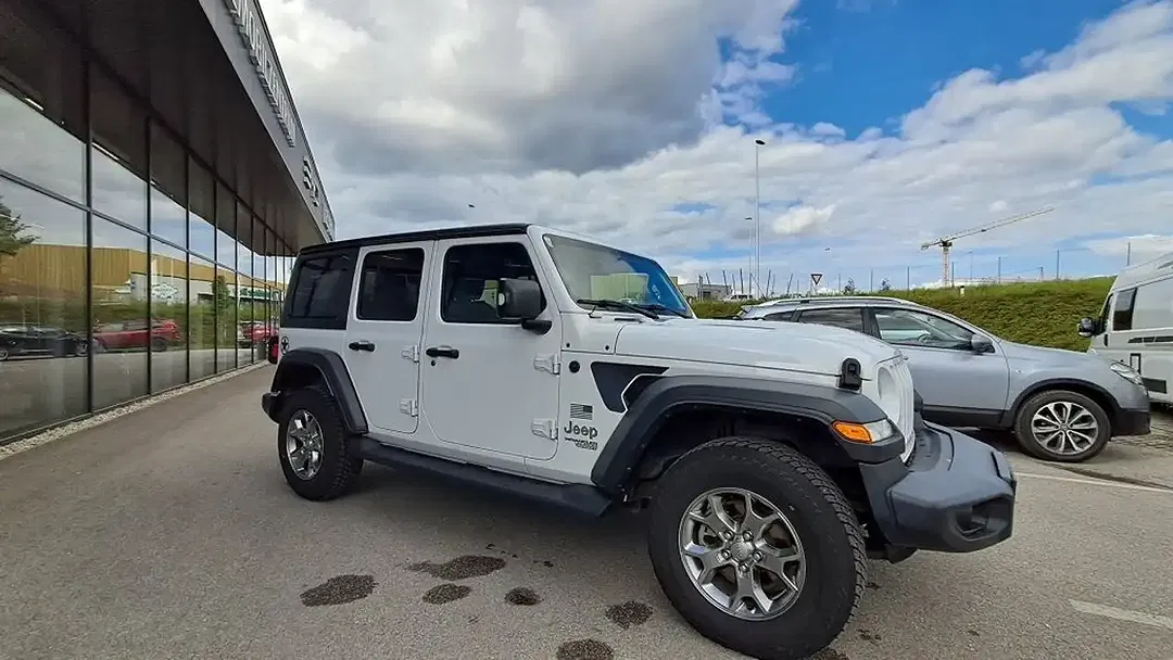 Jeep Wrangler 2.2 CRDi AUT Unlimited Sport - Thumbnail 10