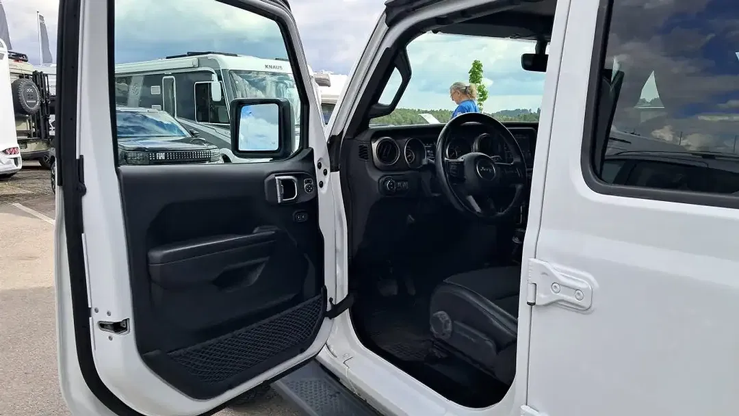 Jeep Wrangler 2.2 CRDi AUT Unlimited Sport - Thumbnail 13