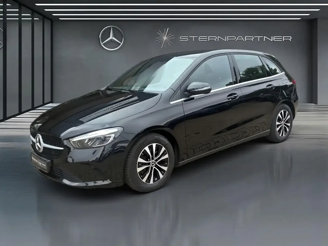 Mercedes-Benz B 180 AUT MBUX - Afbeelding 1