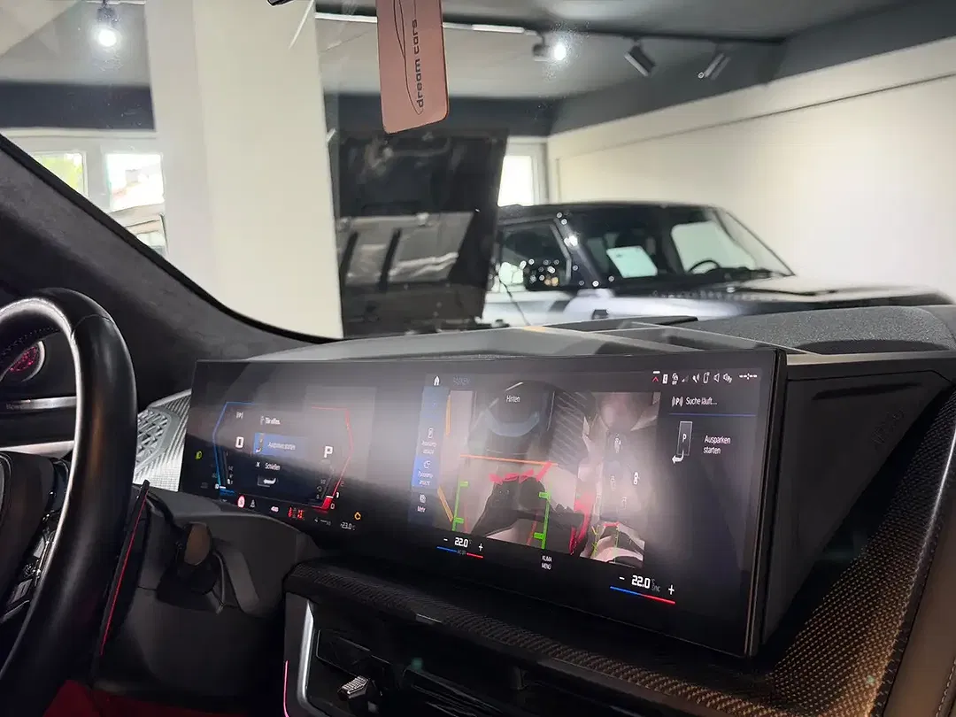 BMW XM Plus - Thumbnail 23