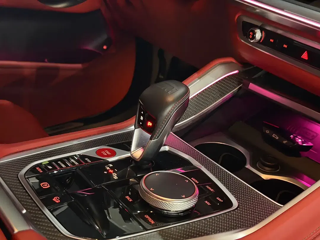BMW XM Plus - Thumbnail 24