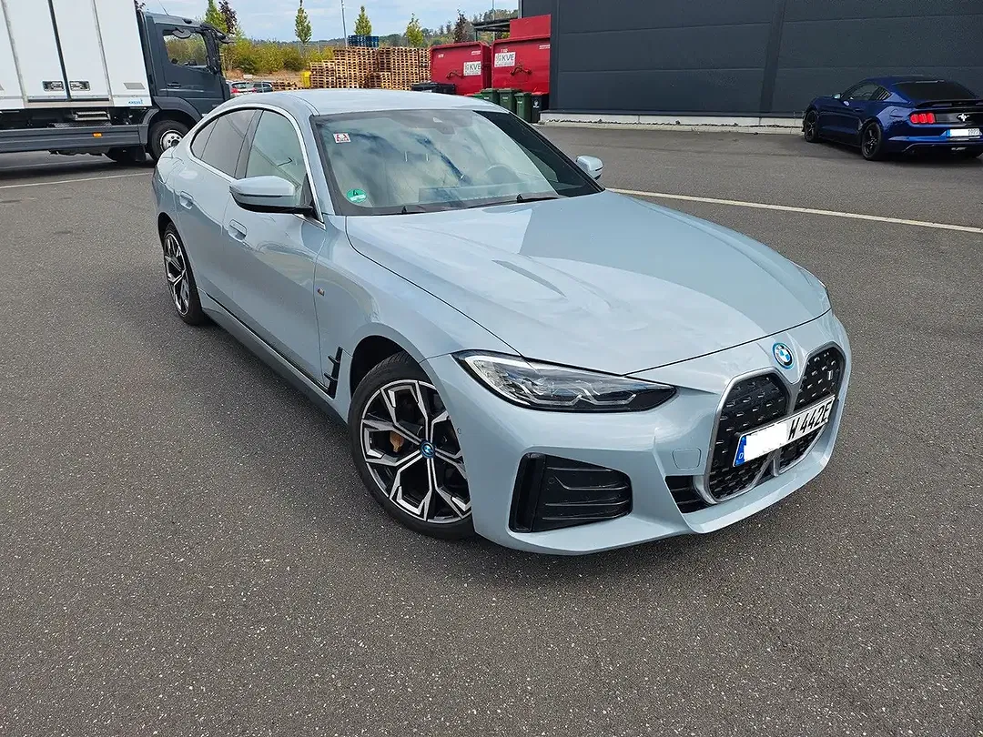 BMW i4 eDrive M Gran Coupe - Thumbnail 2