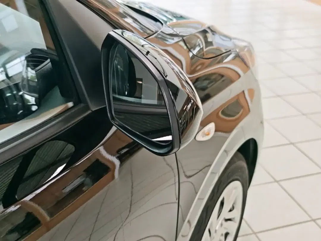 Hyundai i10 Select - Thumbnail 8