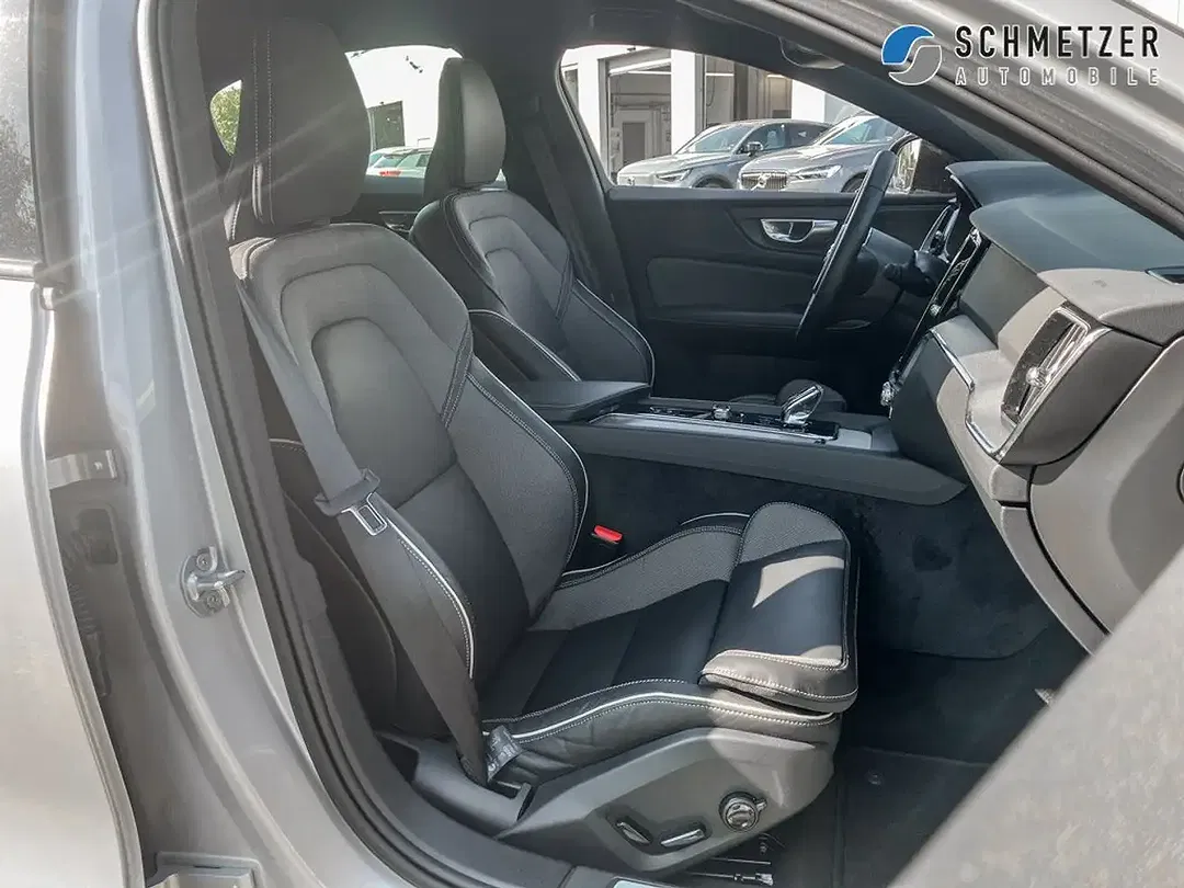 Volvo S60 B4 MHEV Plus Dark - Thumbnail 9