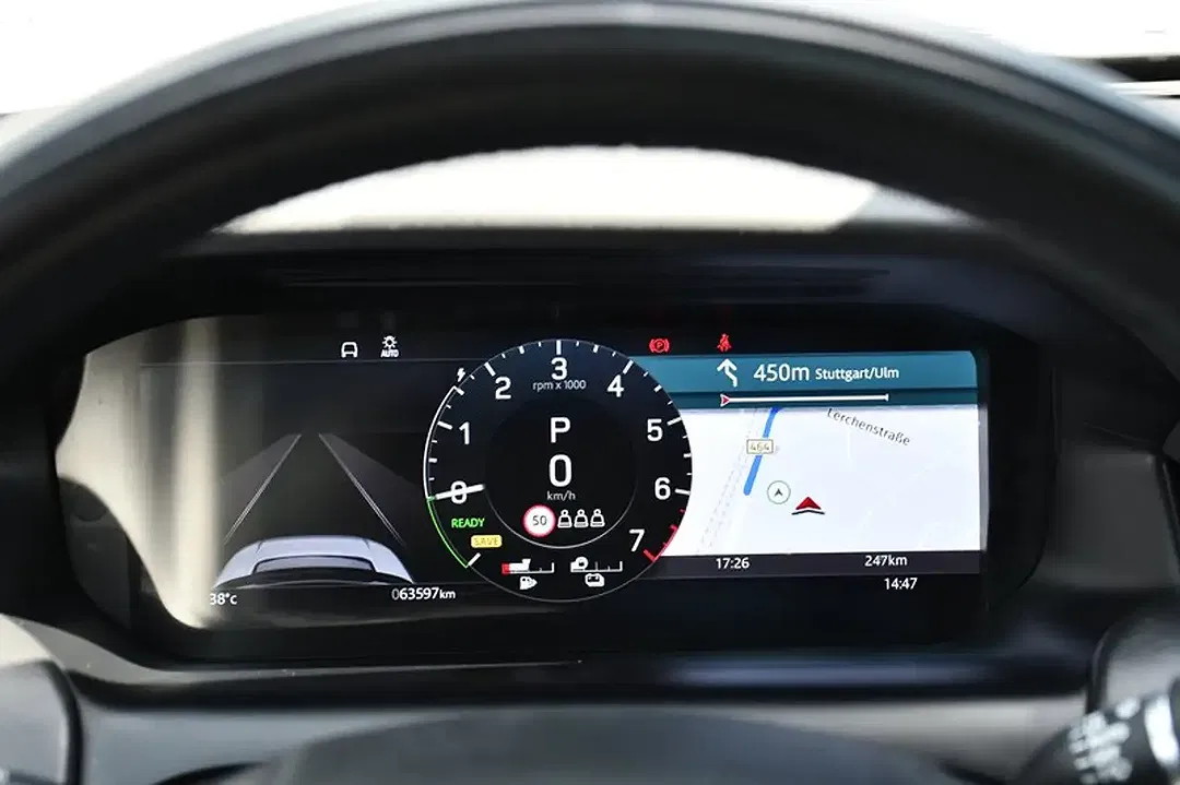 Land Rover Discovery Sport P300e 4x4 Hybrid HSE - Thumbnail 11