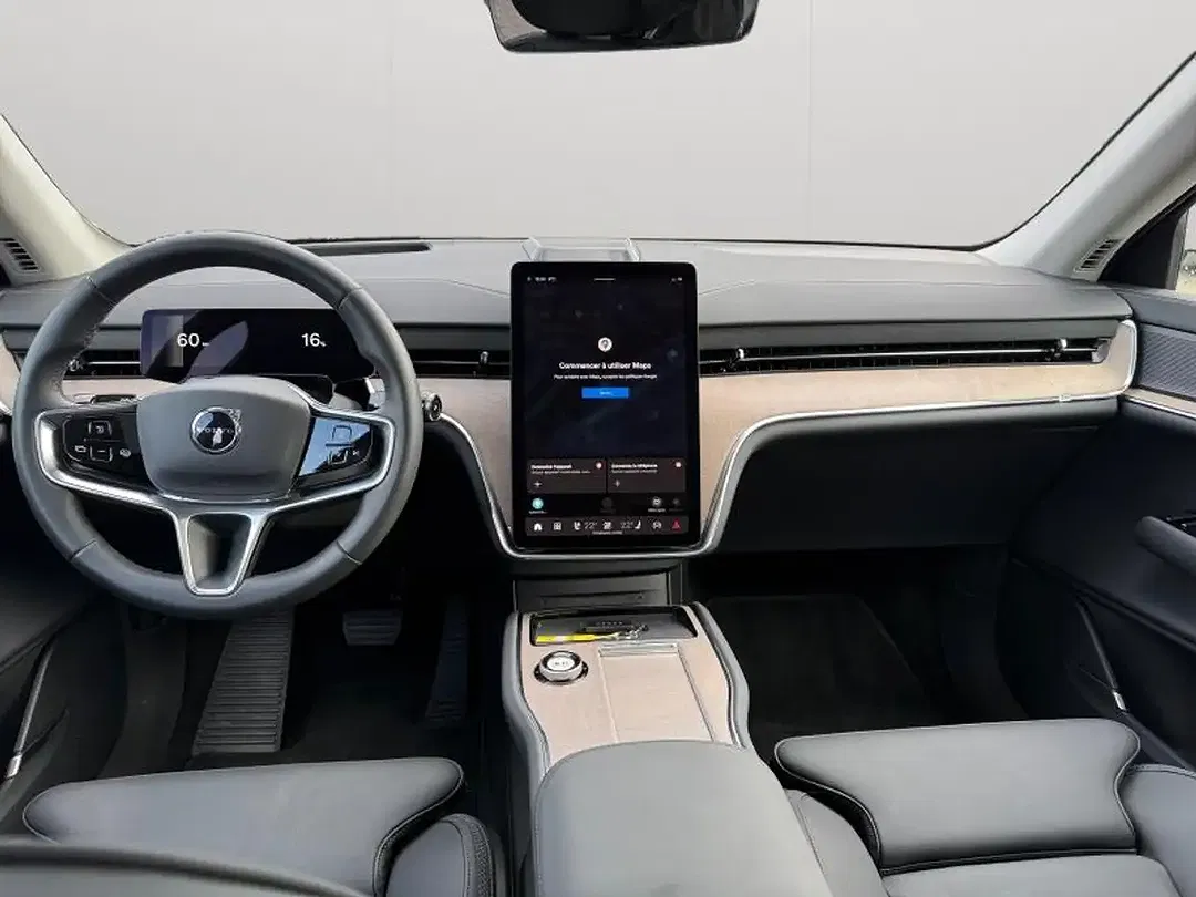 Volvo EX90 Twin Motor Ultra - Thumbnail 3
