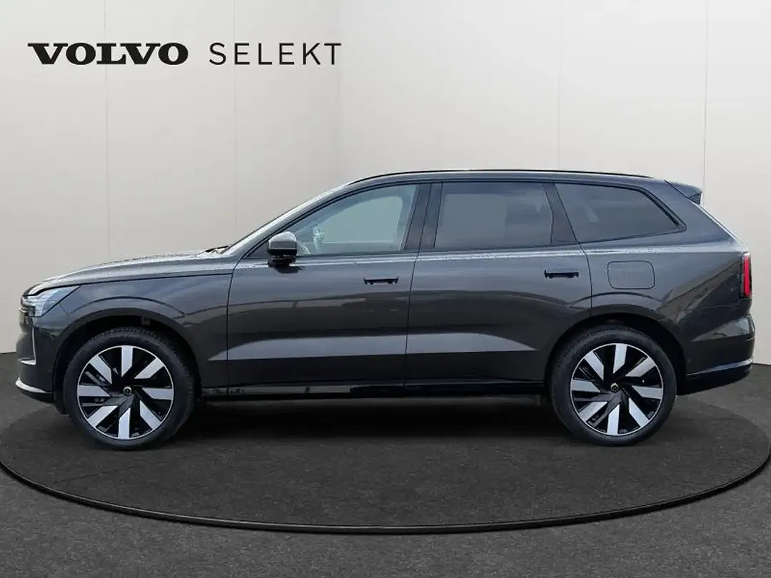 Volvo EX90 Twin Motor Ultra - Thumbnail 4