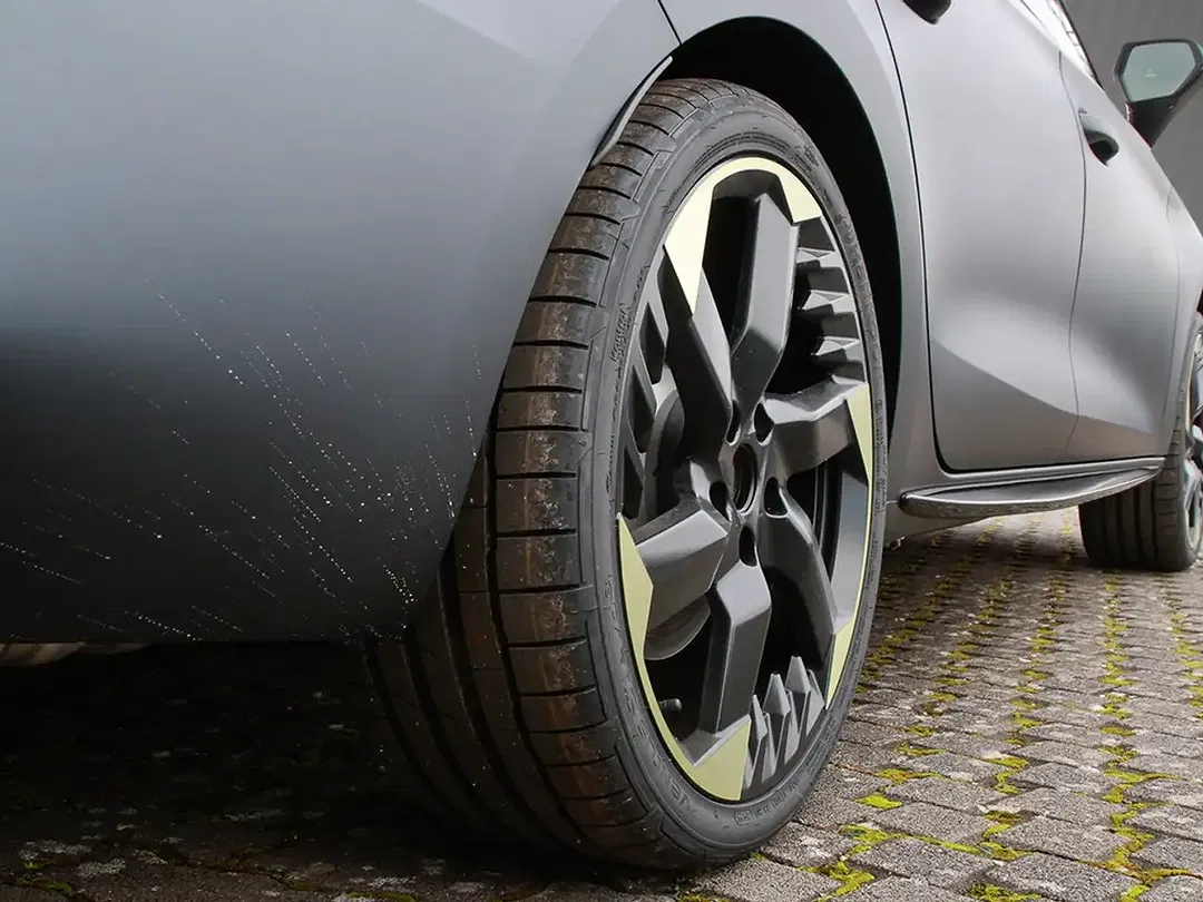CUPRA Leon 2.0 TSI 4Drive VZ Sportstourer - Thumbnail 5