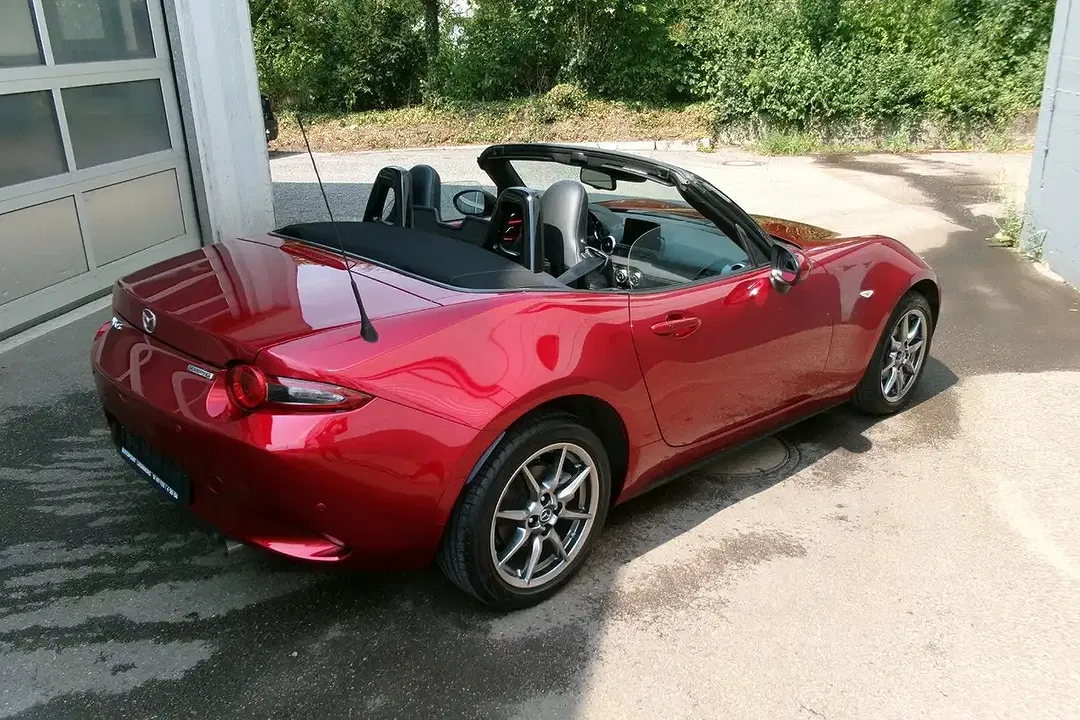 Mazda MX-5 Exclusive-Line - Thumbnail 10