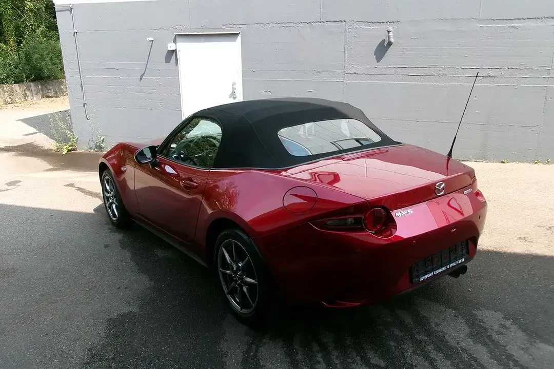 Mazda MX-5 Exclusive-Line - Thumbnail 5