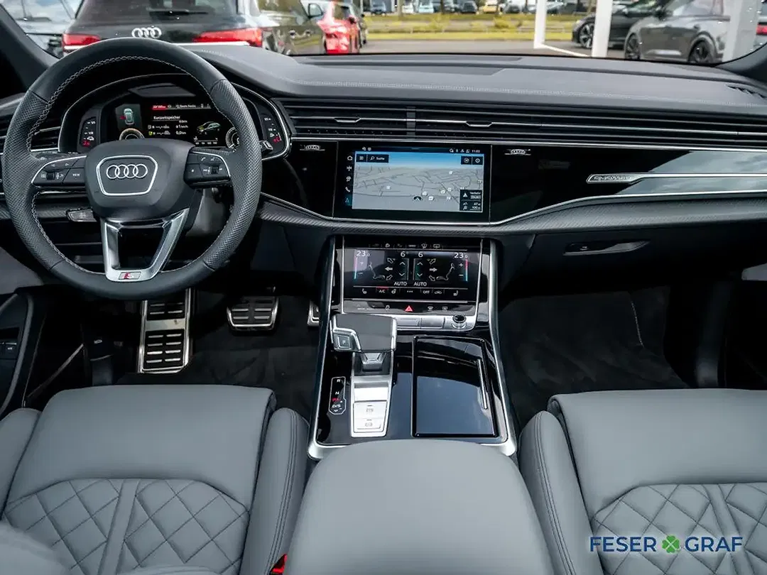 Audi Q8 55 TFSI e - Thumbnail 8