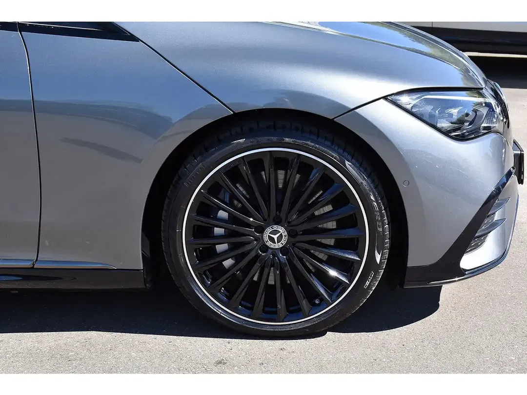 Mercedes-Benz EQE 300 AIRMATIC Burmester AMG Line - Thumbnail 5