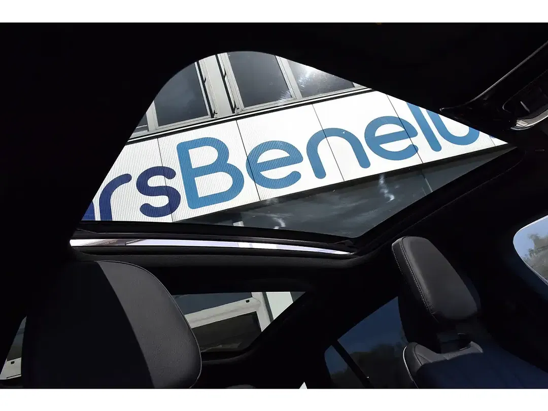 Mercedes-Benz EQE 300 AIRMATIC Burmester AMG Line - Thumbnail 9