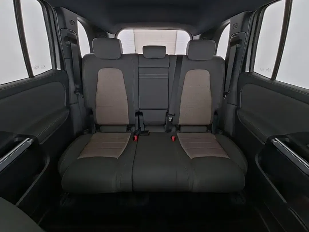 Mercedes-Benz EQB 250 EQ Night - Thumbnail 9