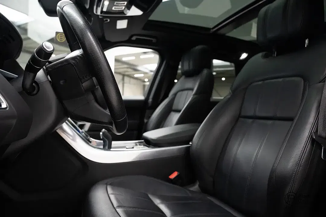 Land Rover Range Rover Sport D250 HSE - Thumbnail 10