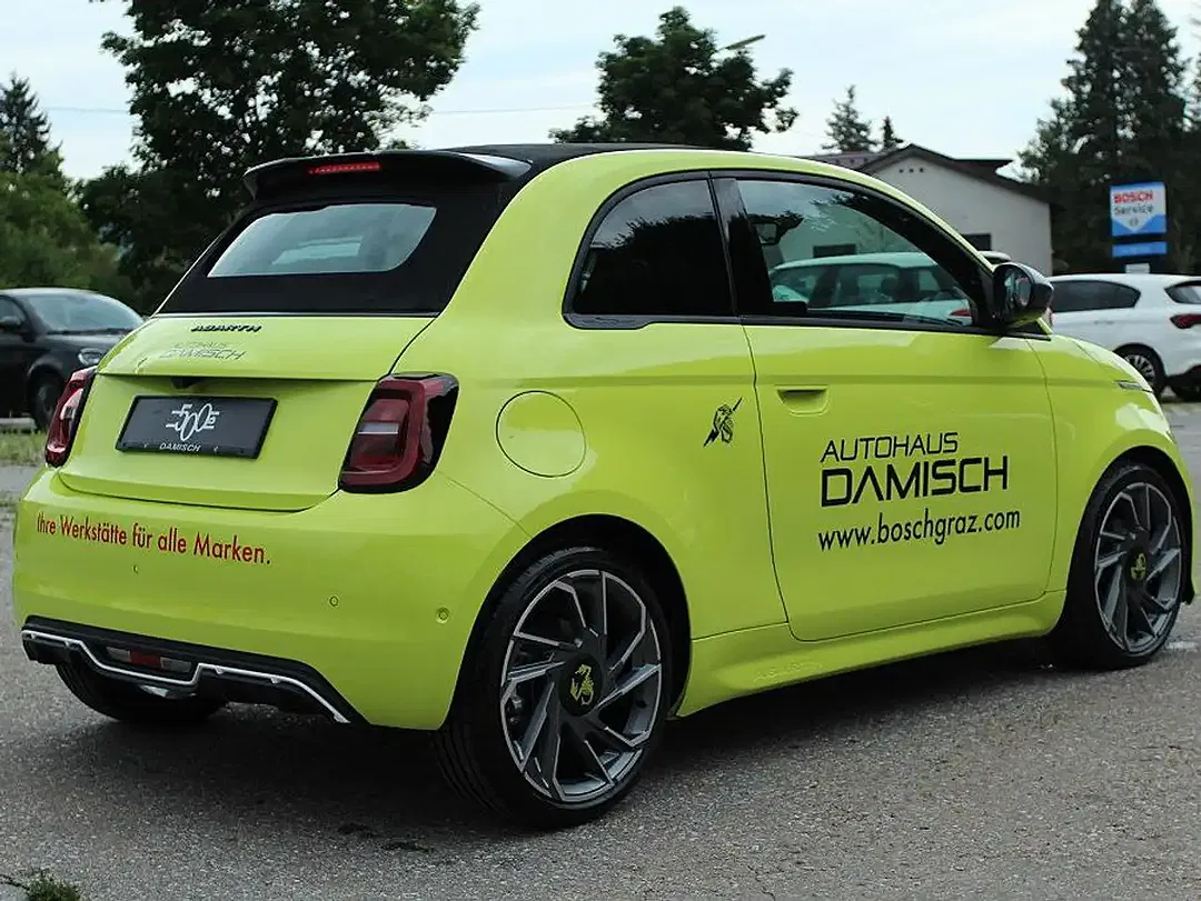 Abarth 500e Scorpionissima - Thumbnail 6