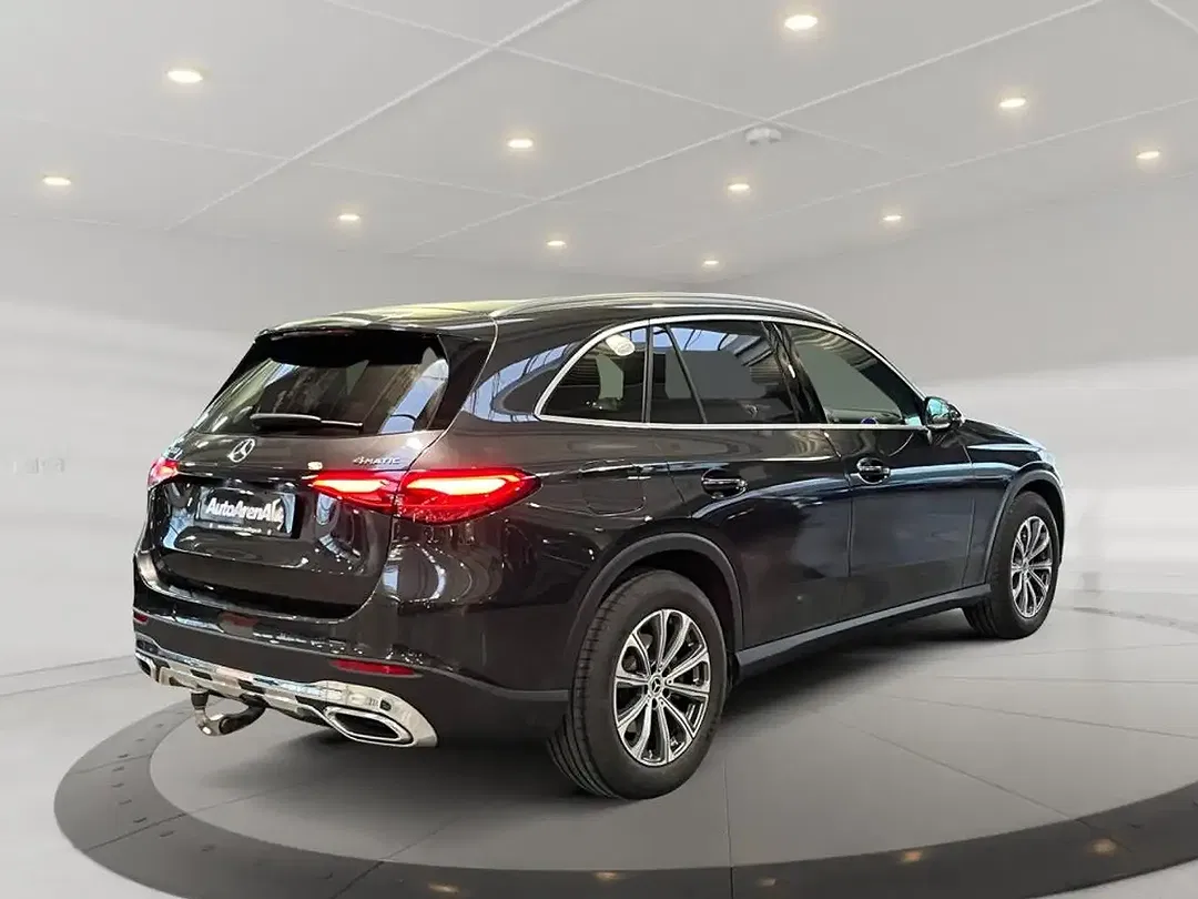 Mercedes-Benz GLC 200 4MATIC - Thumbnail 2