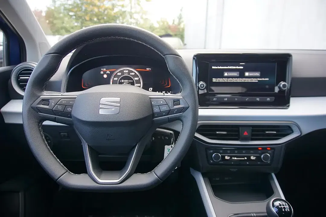 SEAT Arona 1.0 TSI Style - Thumbnail 9