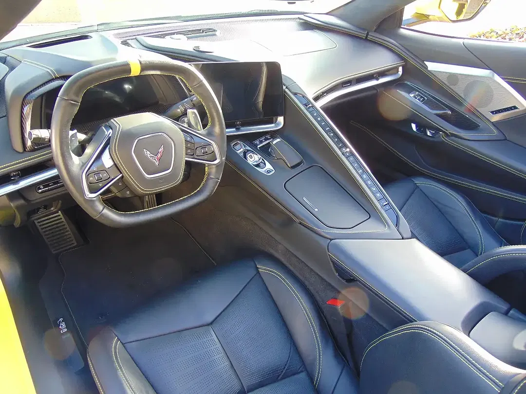 Corvette C8 Convertible 3LT - Thumbnail 12