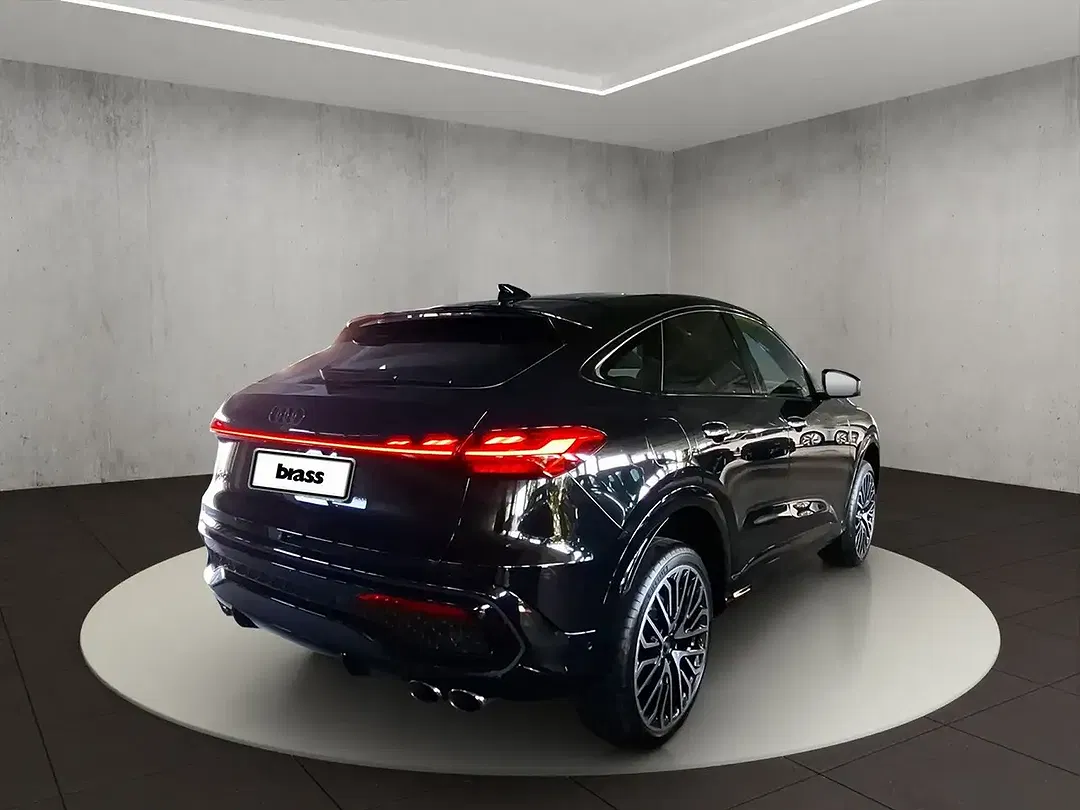 Audi SQ5 TFSI S tronic - Thumbnail 6