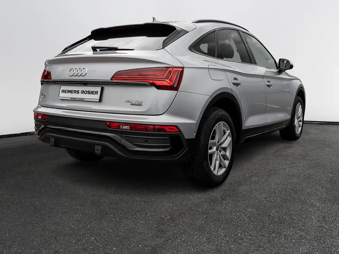 Audi Q5 40 TDI quattro Sportback advanced - Thumbnail 3